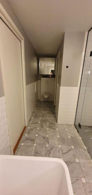 Stor Enebolig Med Oppvarmet Basseng Villa Kristiansand